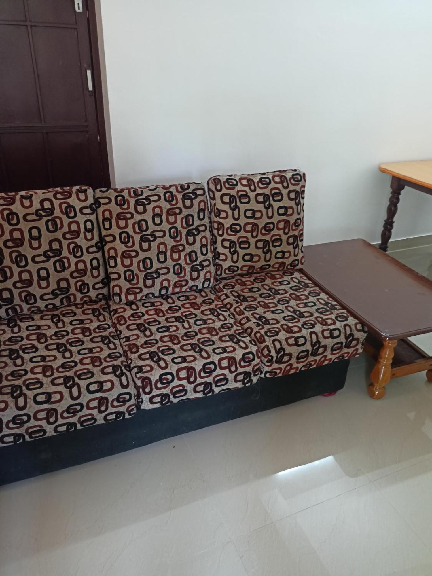 Space Villa Homestay Irimbranallur Екстер'єр фото